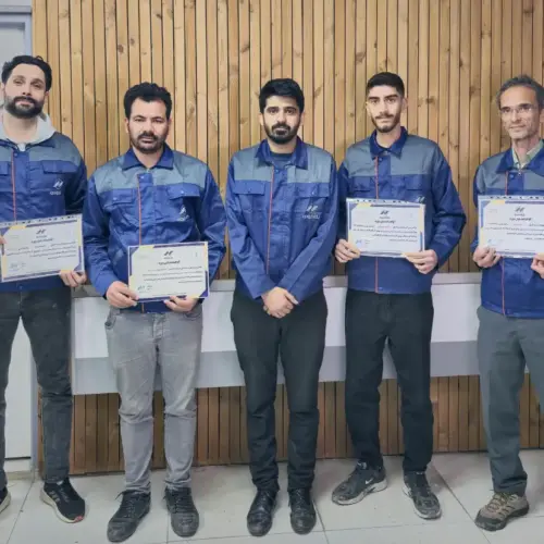 دوره برق و انژکتور آکادمی نگار خودرو