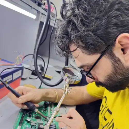 دوره تعمیرات ایسیو آکادمی نگار خودرو