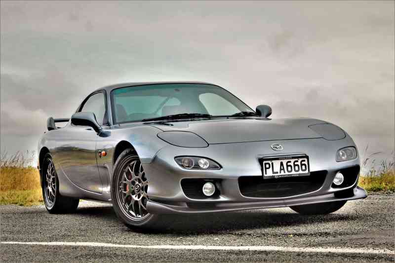 مزدا RX-7 مجهز به موتور ونکل